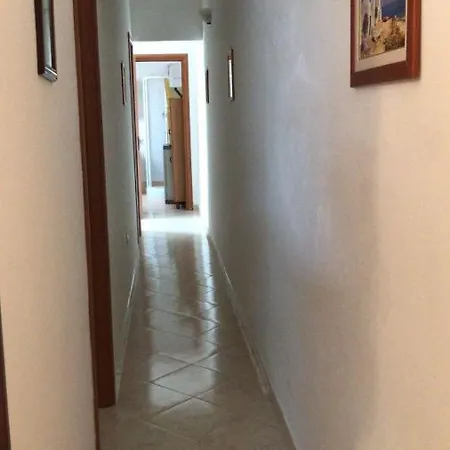 Alba Holiday
